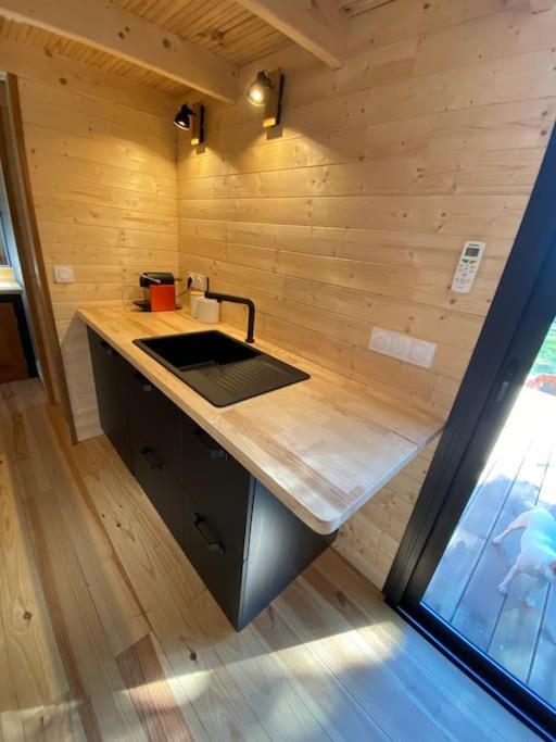 Tiny House Atypique Tout Confort 4 Pers Jardin La Garde  Exteriér fotografie